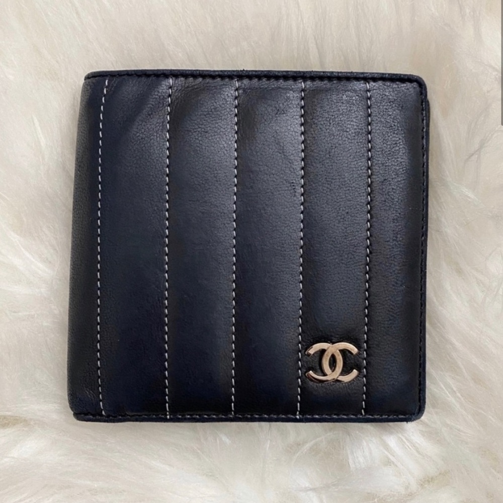 🖤 CHANEL Mademoiselle Quilted Bifold Wallet
